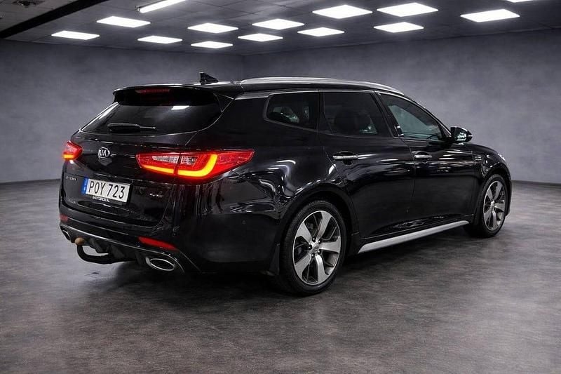 Begagnad Kia Optima GT-Line 141 HK (103 kW) 2016 Svart Kombi