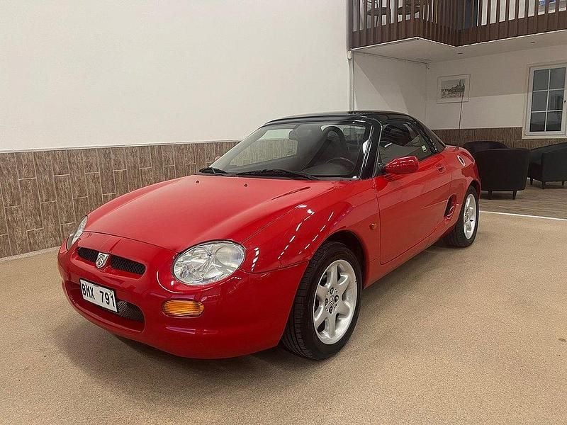 Röd Begagnad 1997 MG F Cab | 52 900 kr - Bild 1/4