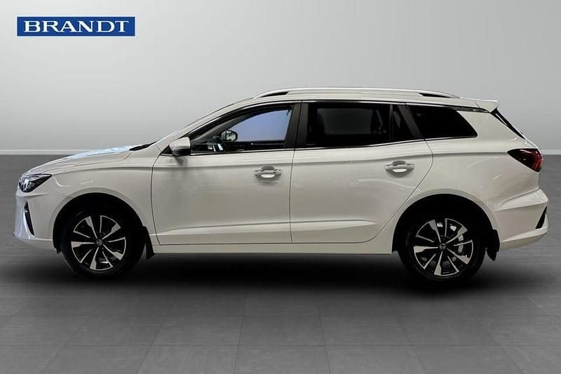 Begagnad MG MG5 EV Comfort 132 kW (180 HK) 2022 Vit Kombi