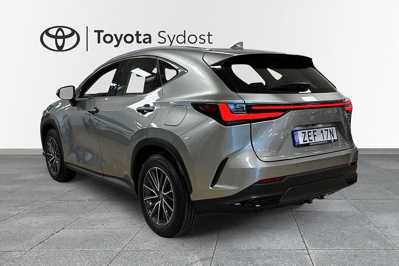 Begagnad Lexus NX350h 245 HK (180 kW) 2024 Grå SUV