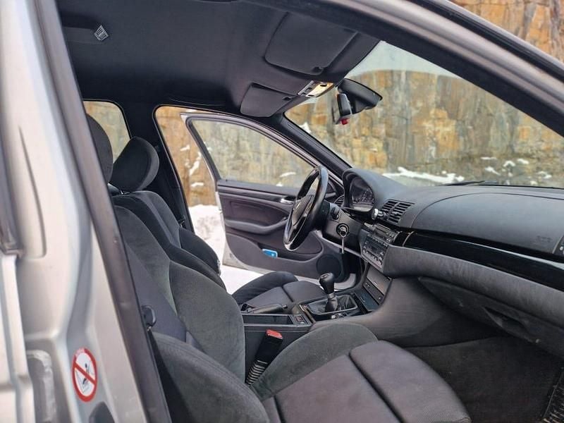 Begagnad BMW 320 M Sport 170 HK (125 kW) 2003