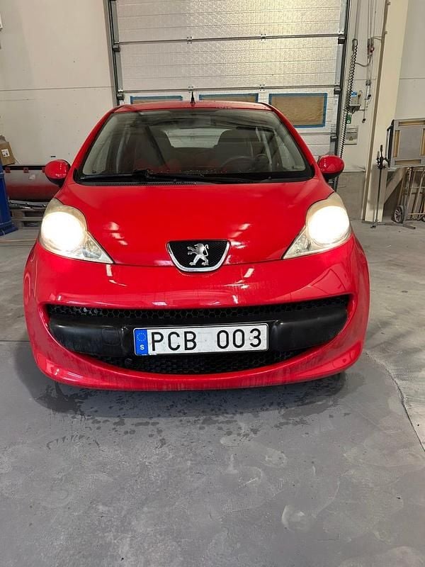 Begagnad 2008 Peugeot 107 Halvkombi | 18 500 kr (Marknadspris) - Bild 1/4