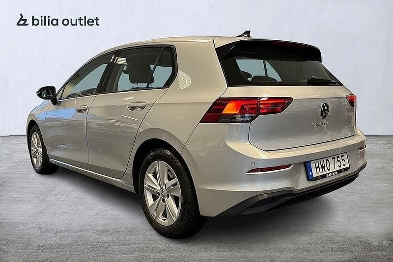 Begagnad VW Golf VIII 150 HK (110 kW) 2020 Silver Halvkombi
