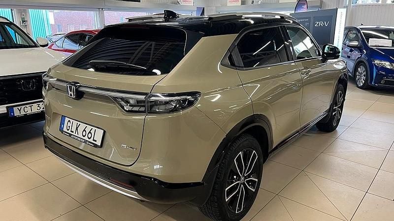 Begagnad Honda HR-V Advance 131 HK (96 kW) 2021 Ljusbrun SUV