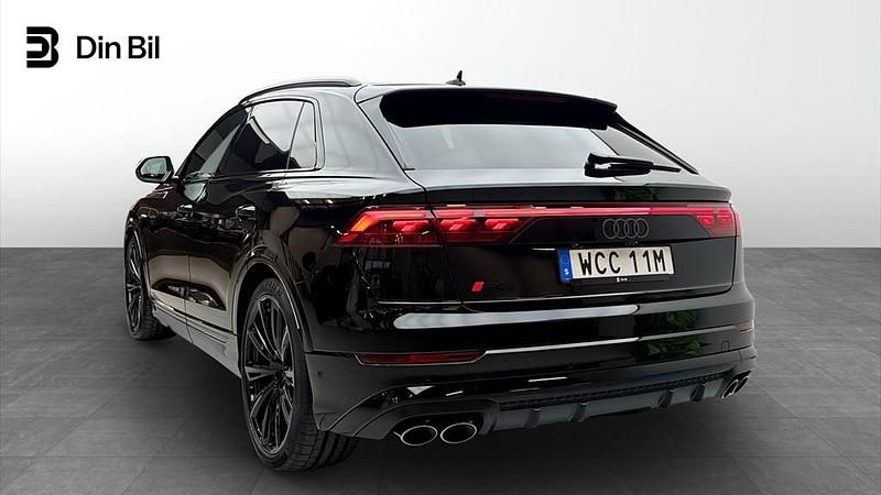 Begagnad Audi SQ8 Sport 507 HK (372 kW) 2025 Mytsvart metallic SUV