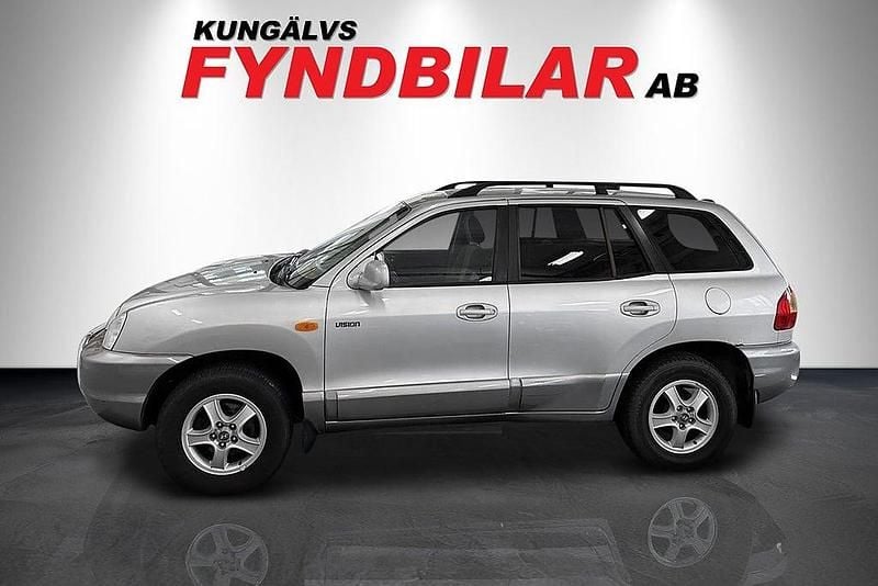 Begagnad Hyundai Santa Fe 146 HK (107 kW) 2003 Silver SUV