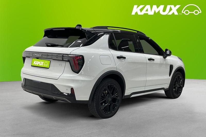 Begagnad Lynk & Co 01 283 HK (208 kW) 2025 Vit SUV