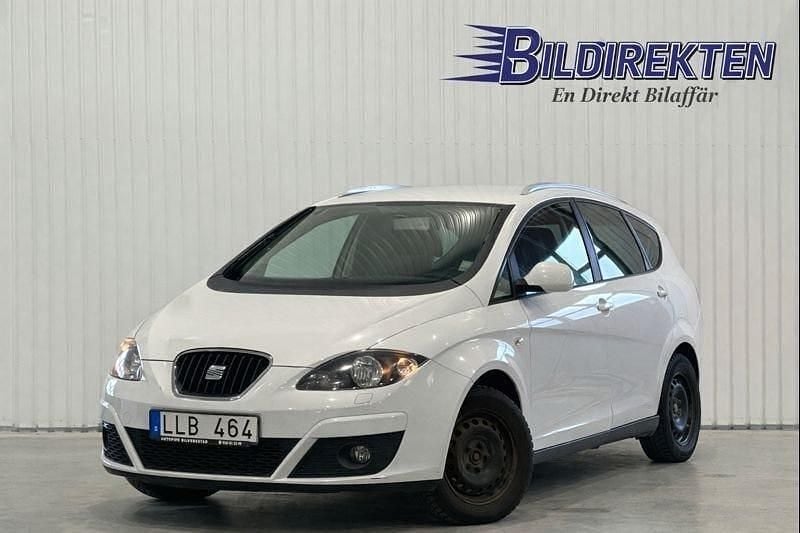 Vit Begagnad 2013 Seat Altea XL Minibuss | 59 900 kr (Marknadspris) - Bild 1/4
