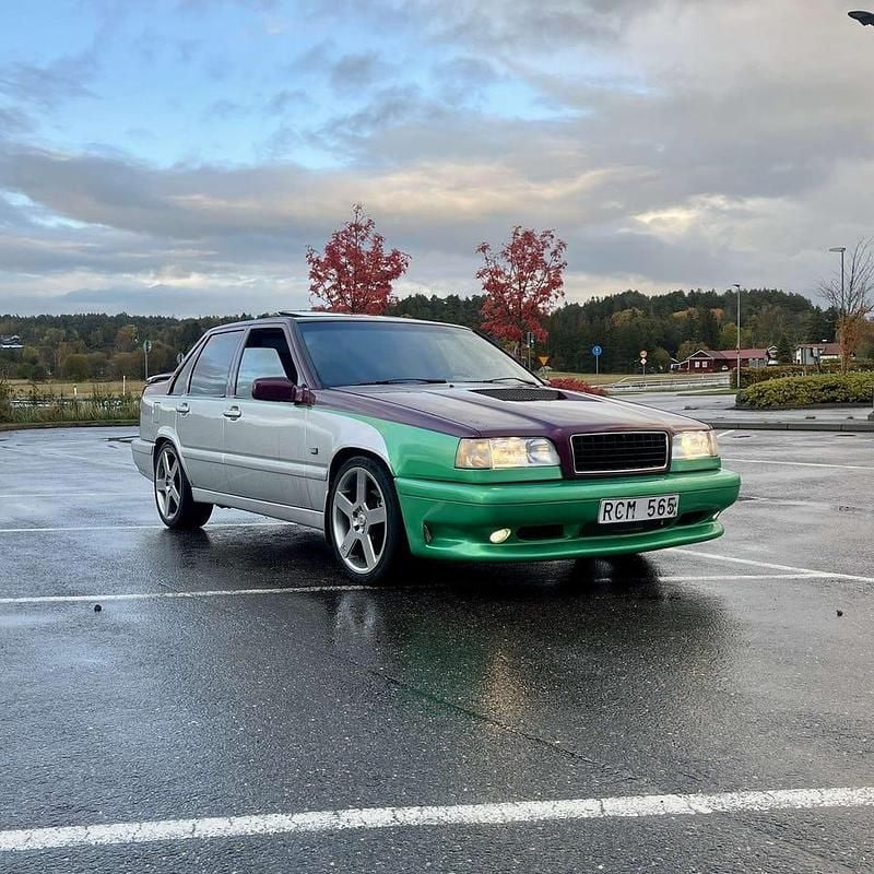 Begagnad 1995 Volvo 850 Sedan | 60 000 kr - Bild 1/4