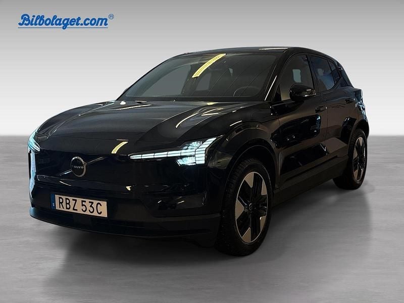 Svart Begagnad 2025 Volvo EX30 Plus SUV | 389 000 kr (Marknadspris) - Bild 1/4
