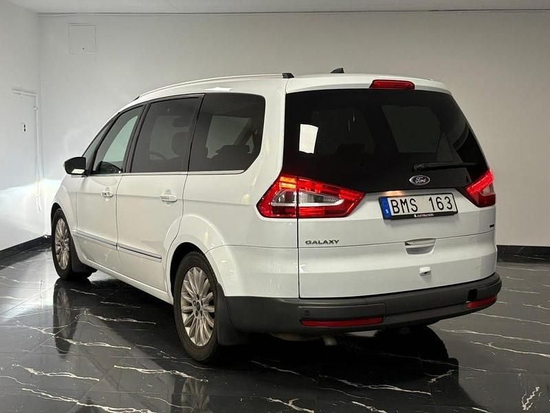 Begagnad Ford Galaxy Titanium 163 HK (119 kW) 2011 Vit Minibuss