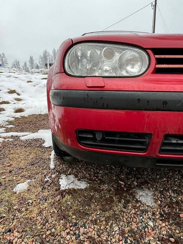 Begagnad VW Golf IV 105 HK (77 kW) 2003