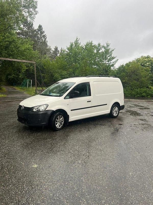 Vit Begagnad 2012 VW Caddy Maxi Minibuss | 45 000 kr (Bra pris) - Bild 1/4