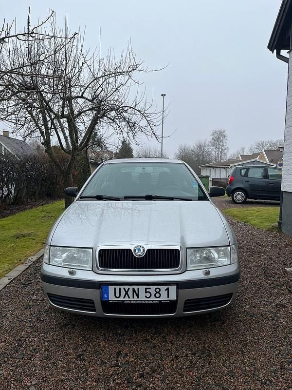 Begagnad Skoda Octavia Tour 102 HK (75 kW) 2004