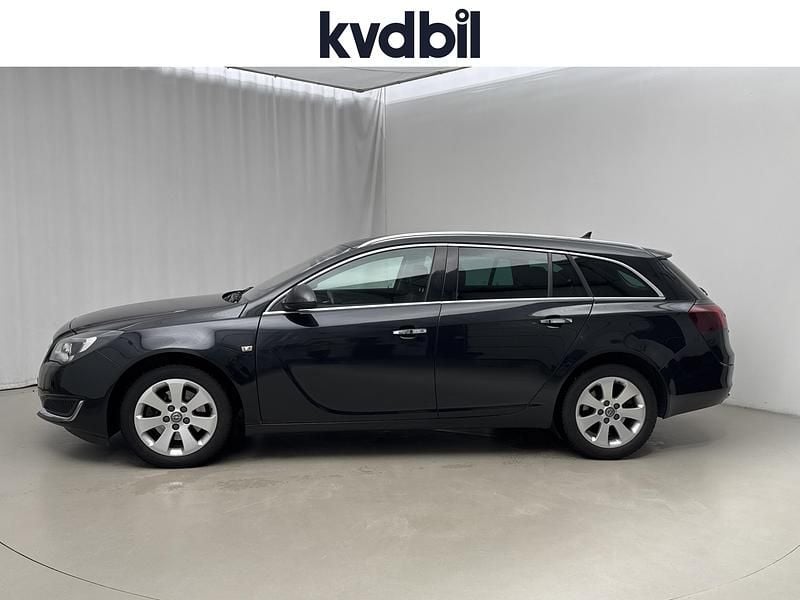 Begagnad Opel Insignia 170 HK (125 kW) 2016 Svart Kombi