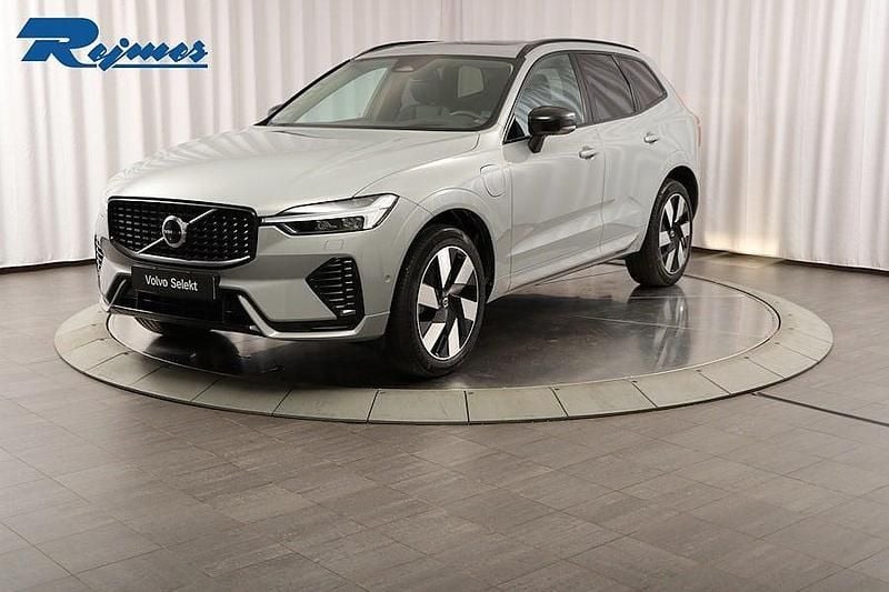 Grå Begagnad 2024 Volvo XC60 Ultra SUV | 609 900 kr (Lite dyr) - Bild 1/4