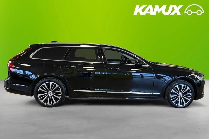 Begagnad Volvo V90 349 HK (256 kW) 2023 Svart Kombi