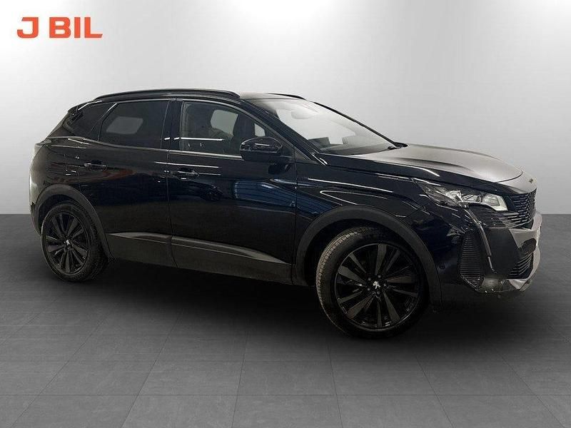 Svart Begagnad 2024 Peugeot 3008 GT SUV | 279 900 kr (Marknadspris) - Bild 1/4
