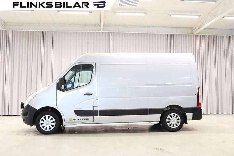 Grå Begagnad 2012 Renault Master Van | 49 900 kr - Bild 1/4