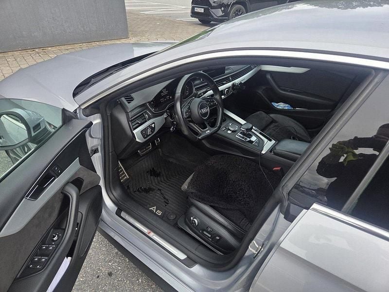 Silver Begagnad 2017 Audi A5 Sportback S-Line Halvkombi | 259 000 kr (Marknadspris) - Bild 1/4