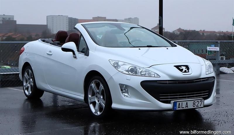 Begagnad Peugeot 308 2010 Vit