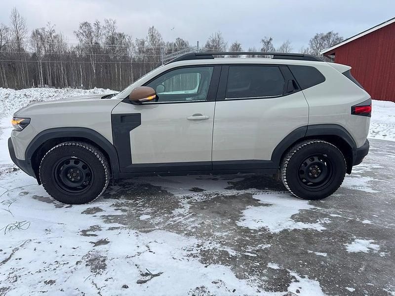 Brun Begagnad 2024 Dacia Duster SUV | 285 000 kr (Marknadspris) - Bild 1/4