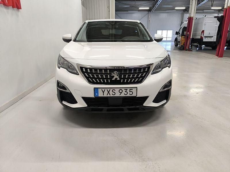Begagnad Peugeot 3008 Active 131 HK (96 kW) 2017 Vit SUV
