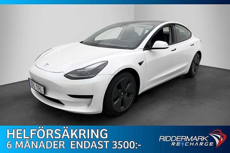 Vit Begagnad 2021 Tesla Model 3 Standard Range Plus Sedan | 268 800 kr (Marknadspris) - Bild 1/3