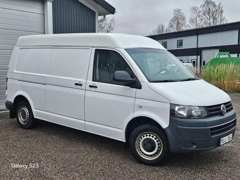 Vit Begagnad 2010 VW T5 Van | 79 000 kr (Bra pris) - Bild 1/4