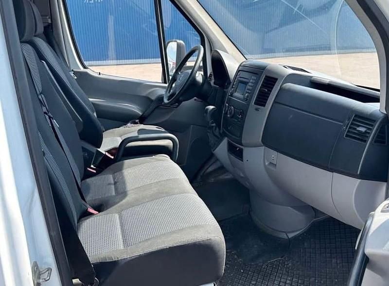 Begagnad Mercedes Sprinter 163 HK (119 kW) 2011 Vit Van