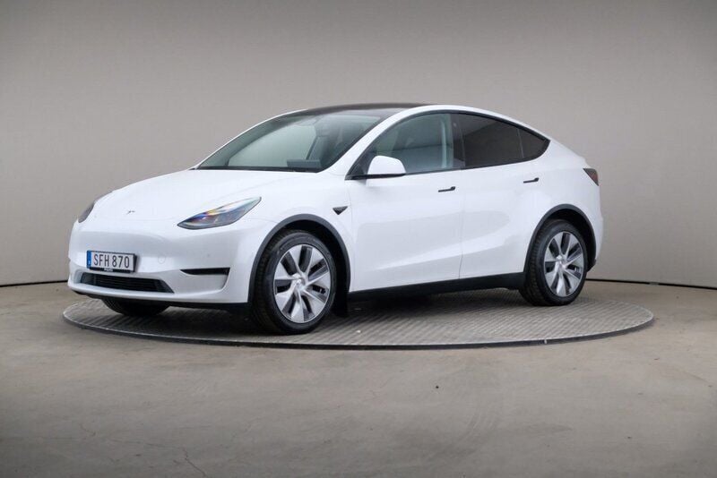 Vit (multicoat: pearl white) Begagnad 2022 Tesla Model Y Long Range SUV | 319 000 kr (Superpris) - Bild 1/4