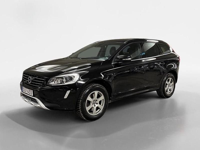 Svart Begagnad 2015 Volvo XC60 Momentum SUV | 99 900 kr (Bra pris) - Bild 1/4
