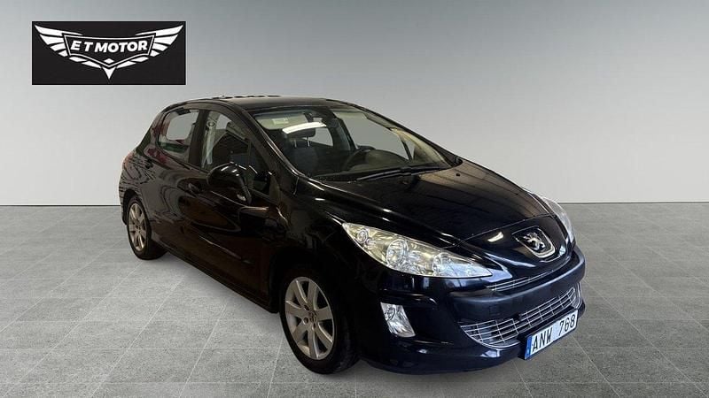 Svart Begagnad 2010 Peugeot 308 Halvkombi | 29 900 kr (Bra pris) - Bild 1/4