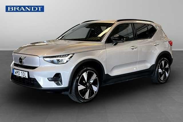 Silver Begagnad 2024 Volvo XC40 Core SUV | 419 900 kr - Bild 1/3