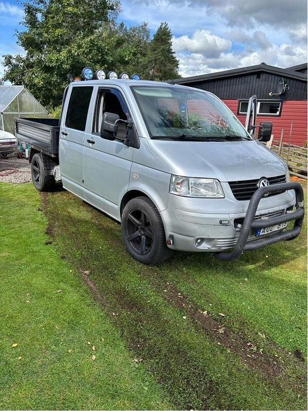 Silver Begagnad 2008 VW T5 Van | 38 000 kr (Bra pris) - Bild 1/4