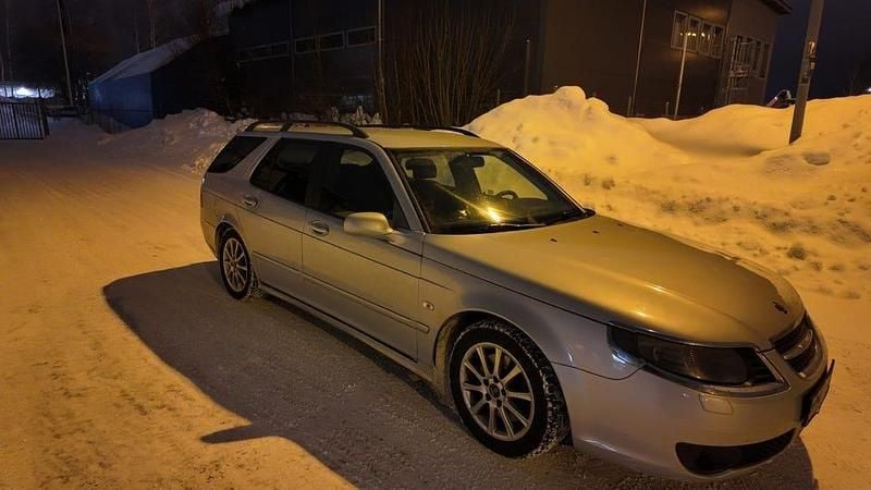 Begagnad 2008 Saab 9-5 Kombi | 37 900 kr (Lite dyr) - Bild 1/4