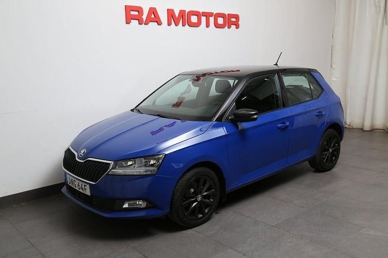 Blå Begagnad 2020 Skoda Fabia Style Halvkombi | 124 900 kr (Marknadspris) - Bild 1/2