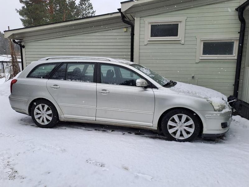 Begagnad Toyota Avensis 147 HK (108 kW) 2007 Kombi