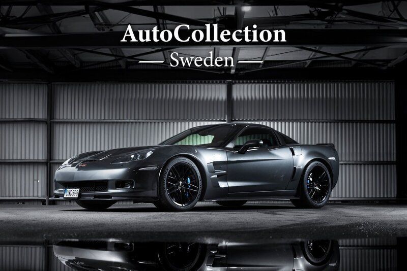 Grå Begagnad 2010 Chevrolet Corvette ZR1 Sportkupé | 1 199 000 kr - Bild 1/4