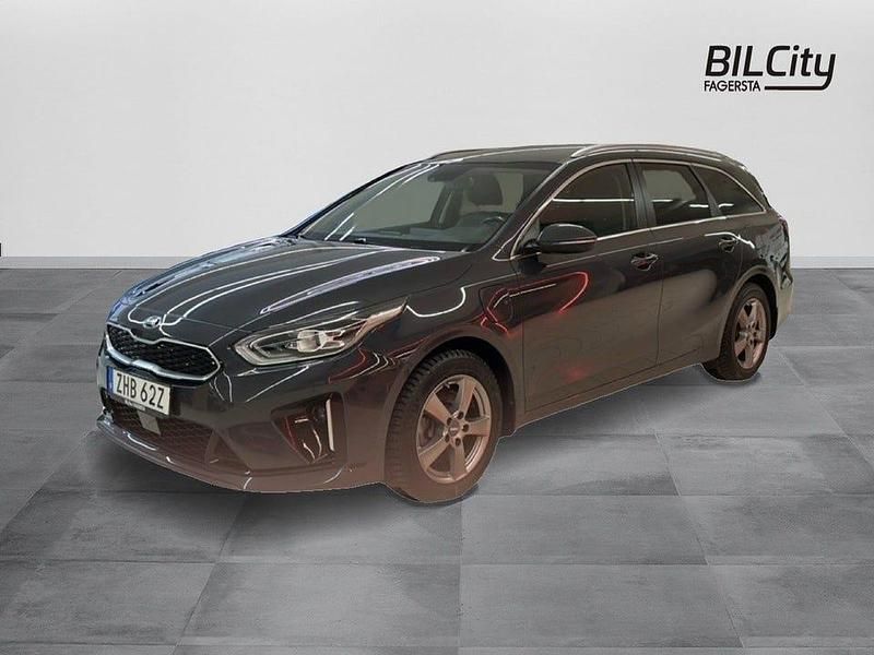 Penta metal (h8g) Begagnad 2020 Kia Ceed Sportswagon Advance Kombi | 209 900 kr (Marknadspris) - Bild 1/4