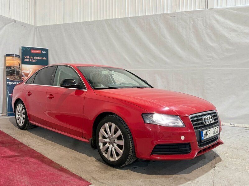 Röd Begagnad 2008 Audi A4 S-Line Sedan | 54 900 kr (Lite dyr) - Bild 1/4