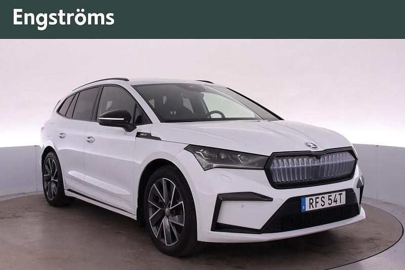Begagnad Skoda Enyaq iV 194 kW (265 HK) 2022 Moon white metallic SUV