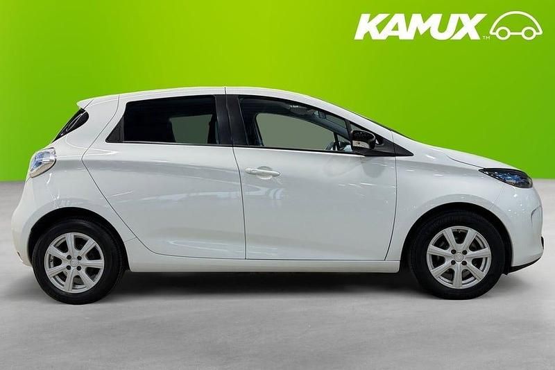 Begagnad Renault Zoe 64 kW (88 HK) 2015 Vit Halvkombi