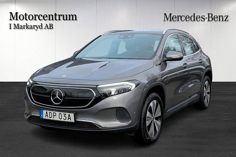 Mörkgrå Begagnad 2021 Mercedes EQA250 Edition SUV | 339 000 kr (Superpris) - Bild 1/4