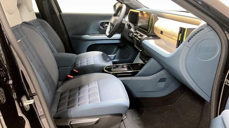 Ny Fiat Grande Panda La Prima 110 HK (80 kW) 2025 Svart Halvkombi