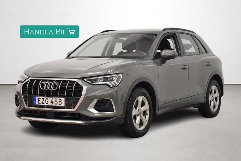 Begagnad Audi Q3 Advanced 150 HK (110 kW) 2021 Grå SUV