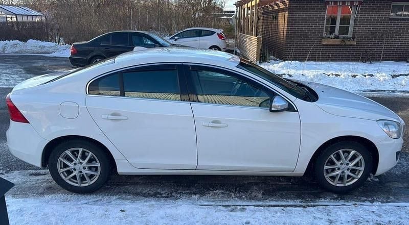 Begagnad Volvo S60 163 HK (119 kW) 2011 Sedan