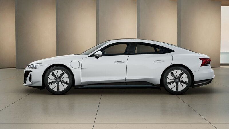 Ny Audi e-tron 370 kW (504 HK) 2025 SUV