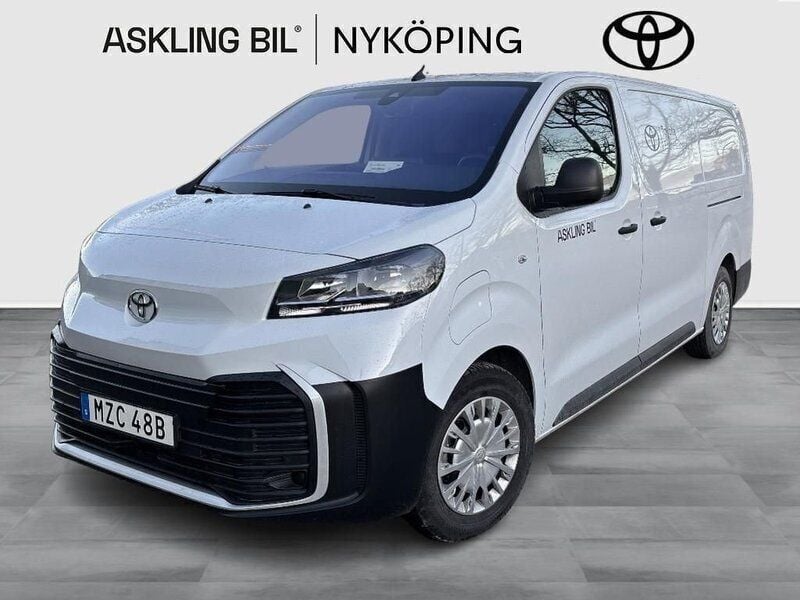 Vit Ny 2024 Toyota Proace Comfort Van | 623 750 kr - Bild 1/3