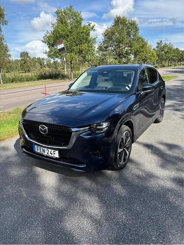 Blå Begagnad 2023 Mazda CX-60 Takumi-Line SUV | 445 000 kr (Bra pris) - Bild 1/4